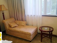 贵妃榻-春兰国宾馆(凤城河风景区老街店)