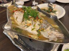 柠檬海鲈鱼-大螃蟹海鲜餐厅