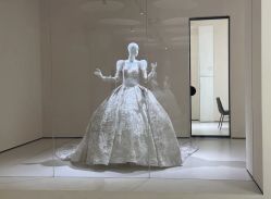 -南京宝娜嫁衣婚纱礼服馆(中央路店)