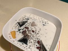 -龙记烧腊茶餐厅(常德路店)