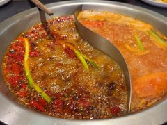 -沸炉重庆老火锅(军事博物馆店)