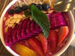 -Common Table · Brunch & Coffee