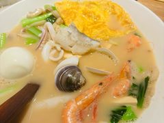 -荣家黄鱼面(南京西路店)