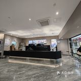 悠闲时刻，来杯Luckin Coffee