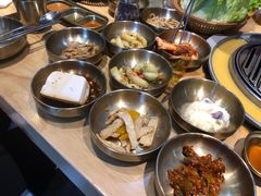 -金顺韩式烤肉·网红烤肉店(广利路店)