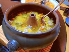 建水汽锅鸡-麦麦山云南菜(复地活力城店)