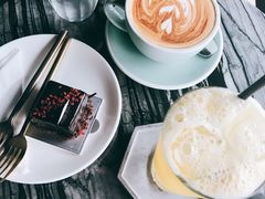 -UNI UNI(环亚凯瑟琳店)