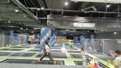 -反弹蹦床公园·亲子乐园·团建·派对(青岛融创茂店)