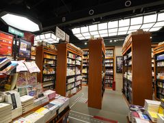 -西西弗书店&矢量咖啡(凯德晶萃广场店)