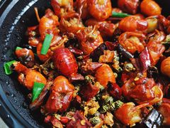 -巴厘龙虾·榜首油焖大虾(音乐学院·沿江酒馆店)