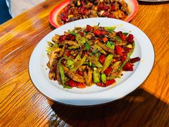 -柴窝堡22号辣子鸡·传承新疆菜