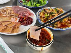 -挖色菜香园(大理店)
