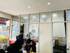 -正宗李家土鸡米线店