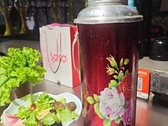 -马路牙子烧烤音乐酒馆(望京店)