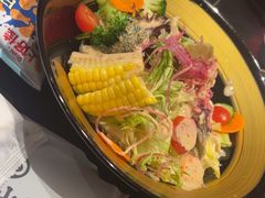 -山川小町·极番烧肉(新地假日广场店)