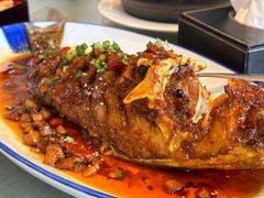 干烧江团-铜锣湾·有麝自然香(长嘉汇购物公园店)