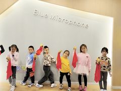 -蓝话筒·少儿成人演讲口才·主持朗诵·戏剧表演(大华第一坊店)