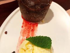 招牌流心巧克力蛋糕-Lingo西餐厅(仙乐斯广场店)