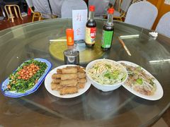 -十二忠手拉面(中华路店)