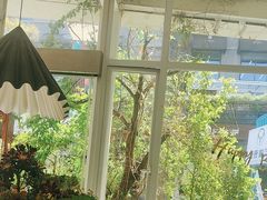 -春树下·树屋花房西餐厅(罍街AS1980店)