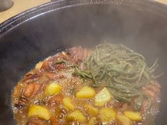 -万里闯关东铁锅炖菜馆(高新旗舰店)