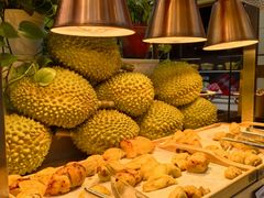 -川骄海鲜自助(王府井奥莱UP TOWN店原世界之花店)