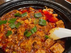 -万重锦·人文川菜馆(骡马市店)