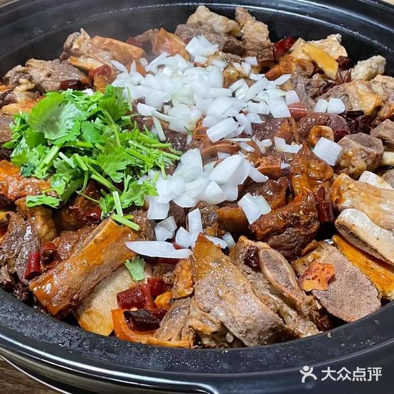 闯关东牛排牛尾一锅香(铁岭路店)