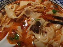 -郑享吃烧烤烩面(红专路店)
