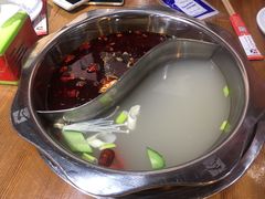 -成都玉林串串香火锅(三八店)