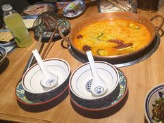 -洱火云南酸菜牛肉火锅(石景山当代商城店)