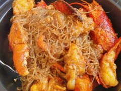 沙茶粉丝焗活虾煲-新加坡珍宝海鲜JUMBO Seafood(西安skp店)