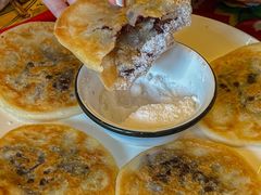 -闯关东东北农家菜(崂山石老人店)
