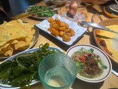 -洱火云南酸菜牛肉火锅(石景山当代商城店)