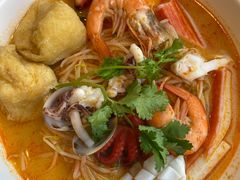 星马拉沙海鲜粉-星發茶餐厅(小梅大街店)