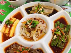 小吃五拼-令氏家外家周秦食府(高新店)