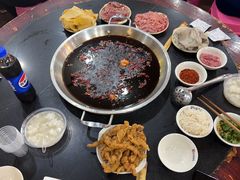 -储奇门鳝鱼火锅(总店)