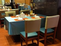 -潇湘华天大酒店-湘·悦美食街(芙蓉中路店)