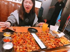 -肥肥虾庄·金牌油焖大虾(杨园滨江时代walk店)