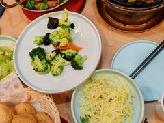 -宏状元现熬粥·京味菜(黄寺大街店)