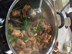 九道菜大碗家厨-九道菜有鸡鱼头(石鼓路店)