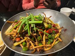 -高第街56号餐厅(美莲广场店)