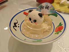 -刘姐啤酒鱼民族演艺餐厅(西街总店)