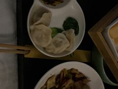 -金色印象·4K影院式足体养生(南坪桃源店)