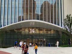 -上海游泳馆(地铁站)