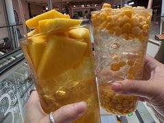 -三出山火锅(南京万象天地店)