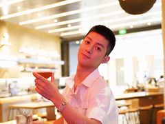 -星巴克臻选(上海合生汇1F店)