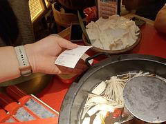 -晓宇重庆火锅(西安荟聚店)