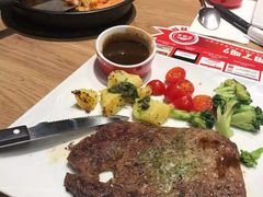 -必胜客(新中纬店)