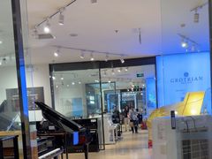 -柏斯音乐艺术中心·钢琴·吉他(世纪金源店)